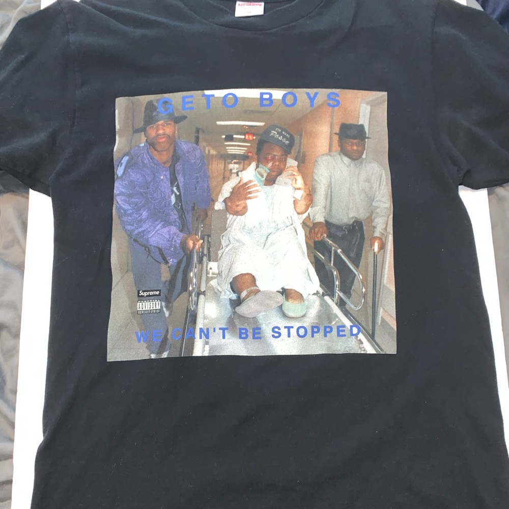 Supreme t shirt